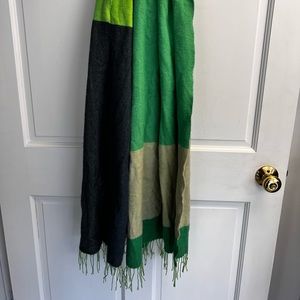 Warm Green Color-block Scarf